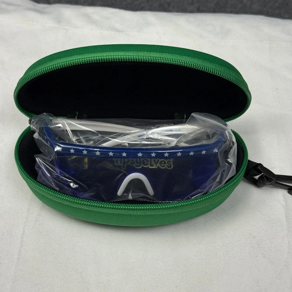 Tipsy Elves Patriotic USA Stars and Stripes Shield Sunglasses Blue Mirror‎ Lens